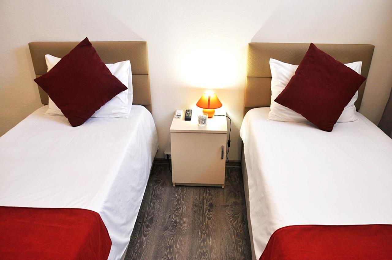 Hotel Alexandra Tbilisi Bagian luar foto