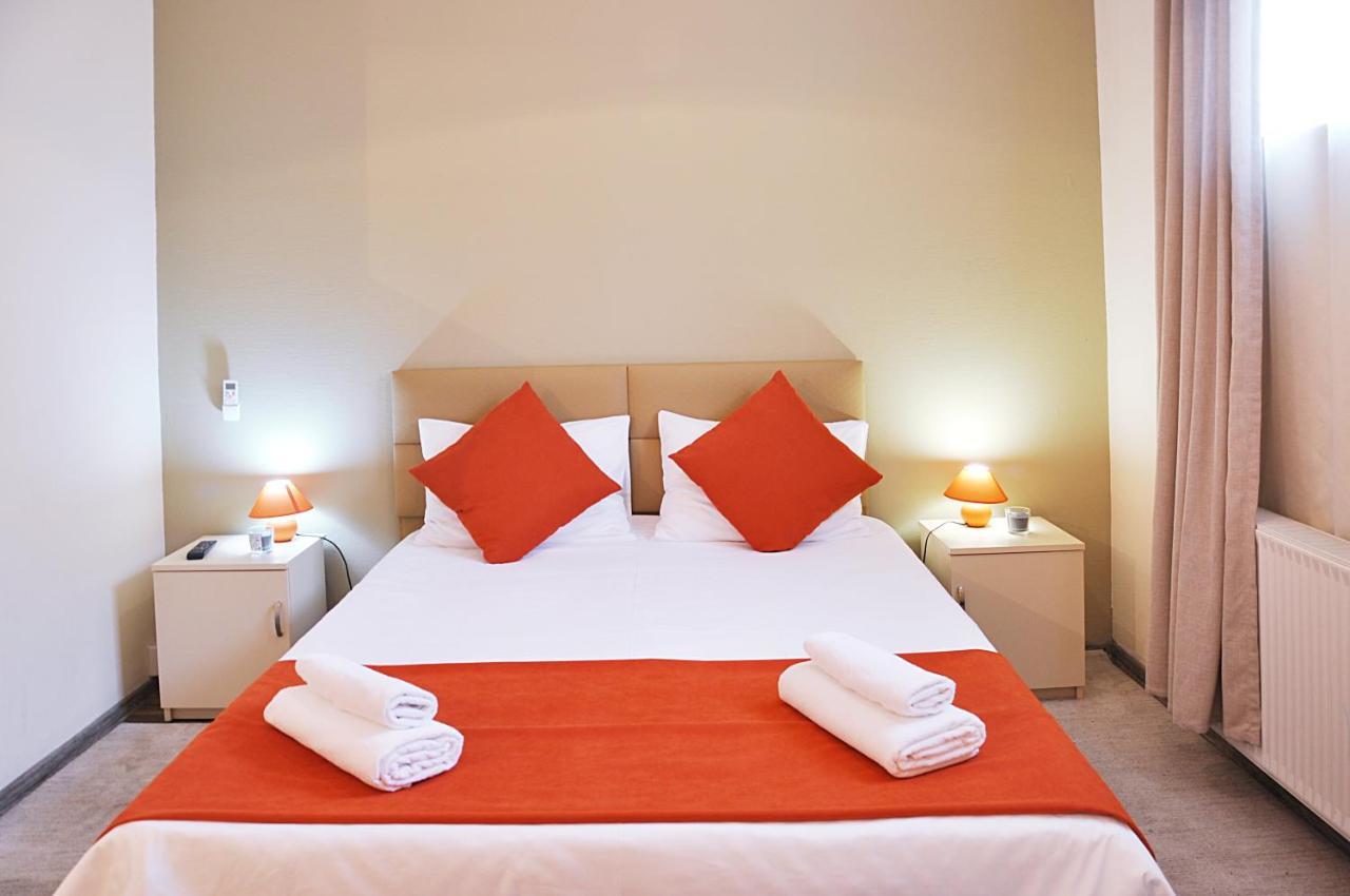 Hotel Alexandra Tbilisi Bagian luar foto