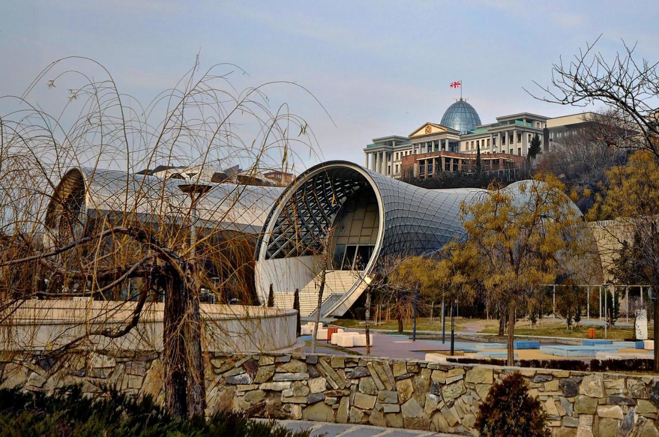 Hotel Alexandra Tbilisi Bagian luar foto
