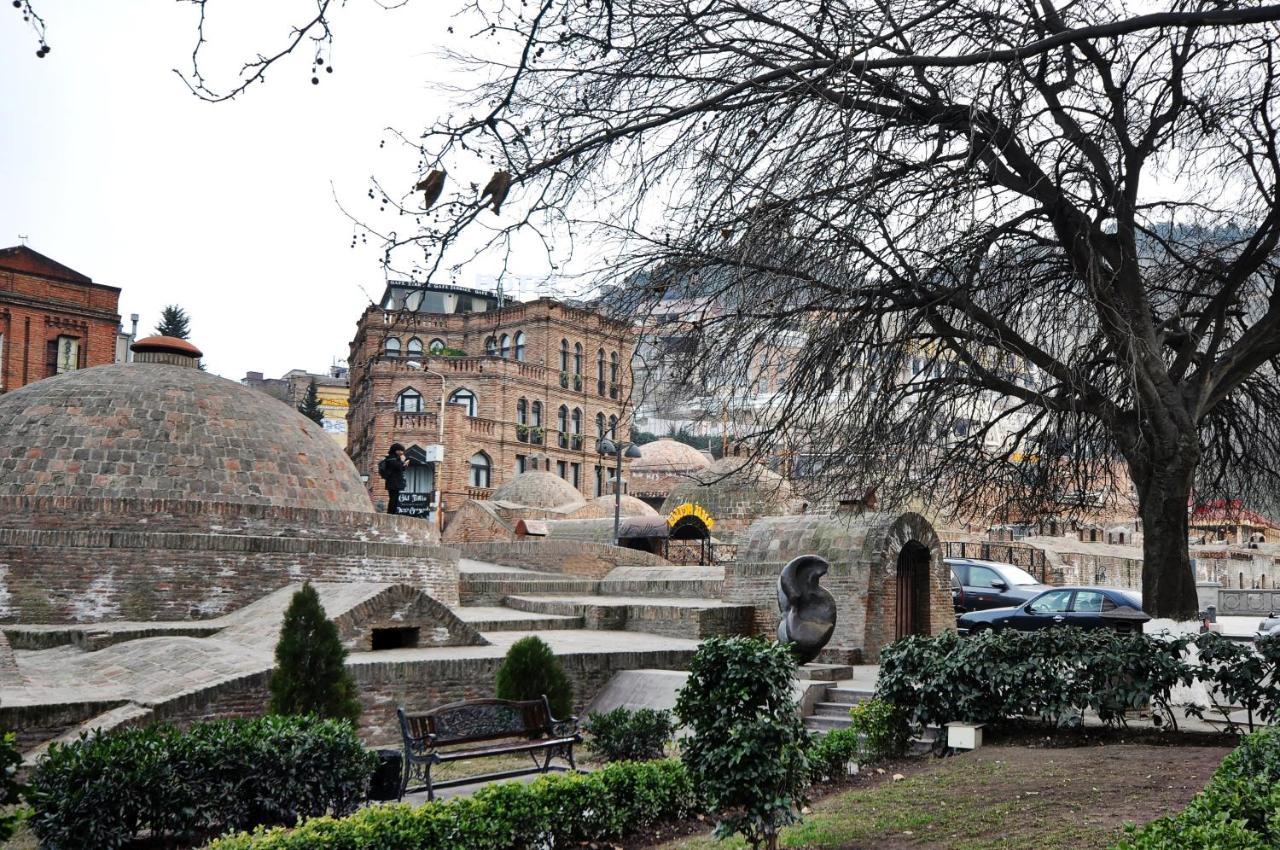Hotel Alexandra Tbilisi Bagian luar foto